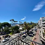 Villa Denise Cannes Croisette, Luxury sea-view apt
